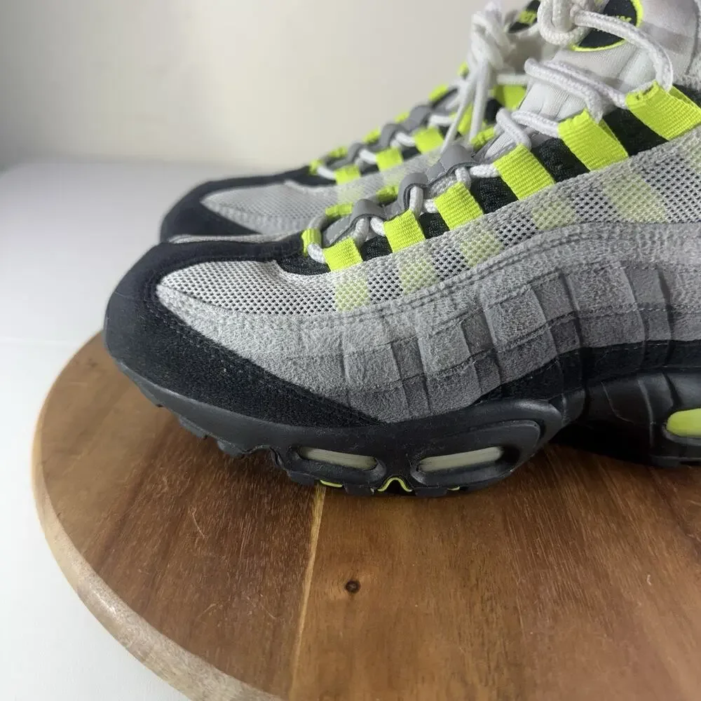 Nike Air Max 95 OG Neon Men's Size 8